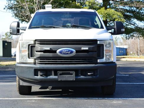 Used 2017 Ford F250 XL w/ Power Equipment Group image 2