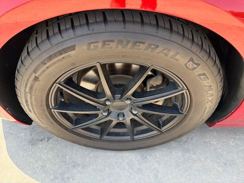 Used 2015 Chevrolet Camaro LS RWD image 29