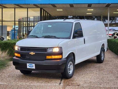 New 2025 Chevrolet Express 2500 Extended w/ Driver Convenience Package image 8