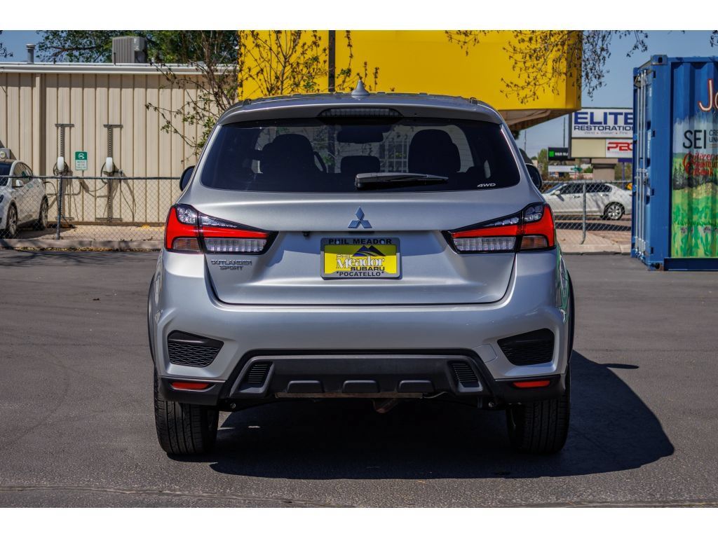 Used 2025 Mitsubishi Outlander Sport ES AWD/4WD image 4