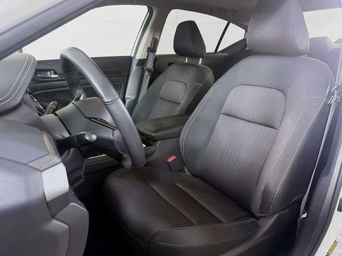 Certified 2024 Nissan Altima 2.5 SV w/ SV Premium Package FWD image 17