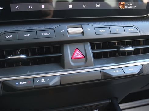 Used 2025 Kia K4 EX image 22