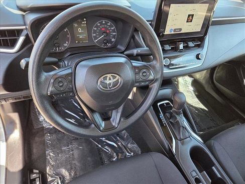Used 2024 Toyota Corolla LE FWD image 10