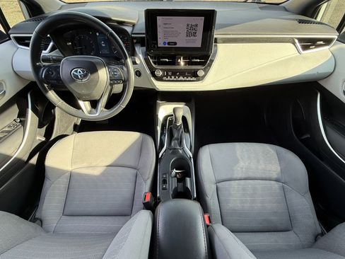 Used 2023 Toyota Corolla SE image 9