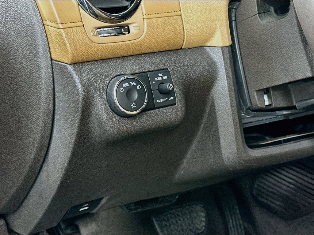 Used 2015 Buick Enclave Leather FWD image 10