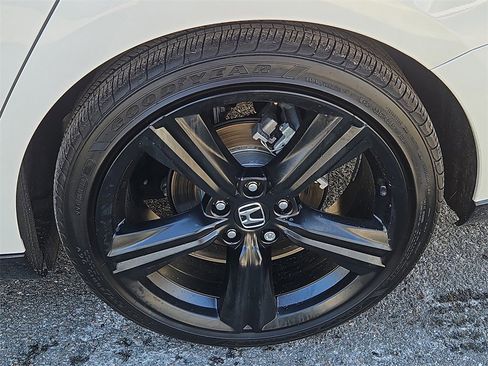 Certified 2025 Honda Accord Sport image 3