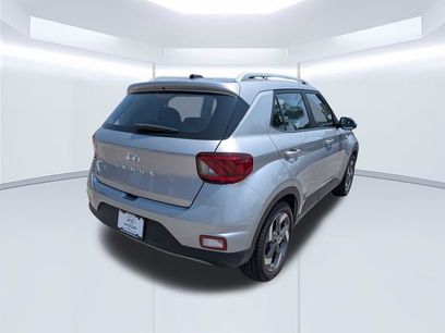 Used 2025 Hyundai Venue SEL