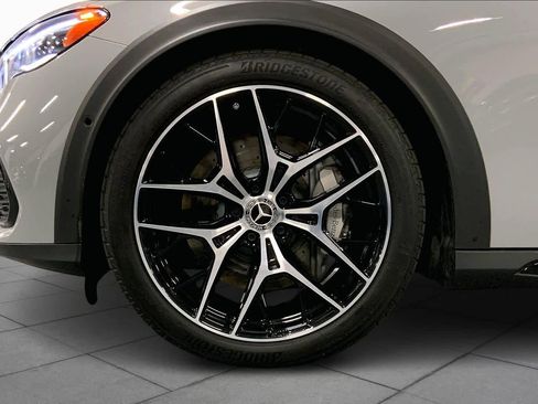 Used 2025 Mercedes-Benz E 450 4MATIC All-Terrain Wagon image 11