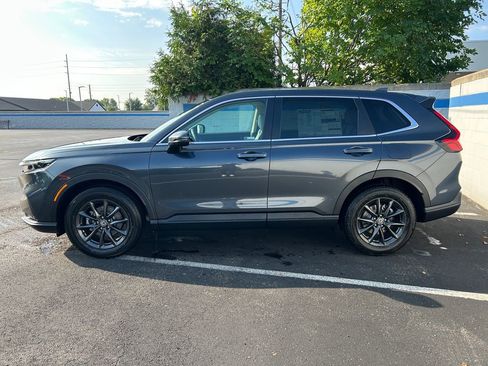 Used 2026 Honda CR-V EX-L image 2