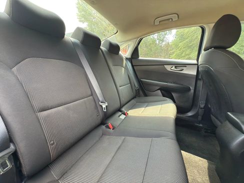 Used 2019 Kia Forte LXS image 33