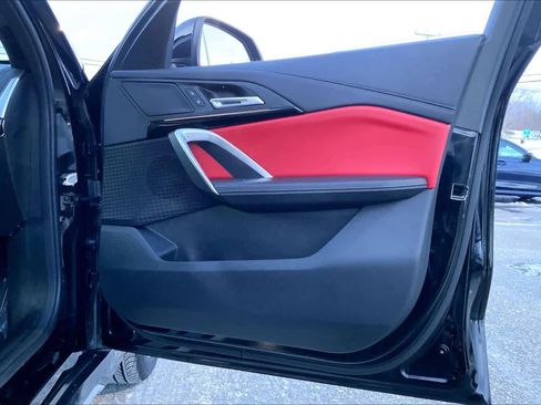 Certified 2025 BMW X1 xDrive28i w/ Convenience Package image 22