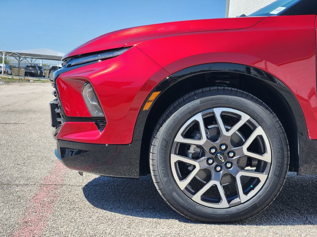 New 2026 Chevrolet Blazer RS FWD image 5