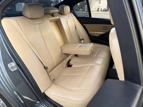 Used 2017 BMW 330i 330i 4dr Sedan image 27