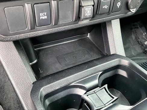 Used 2023 Toyota Tacoma TRD Off-Road AWD/4WD image 38