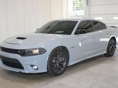 Used 2022 Dodge Charger R/T w/ Blacktop Package RWD image 4