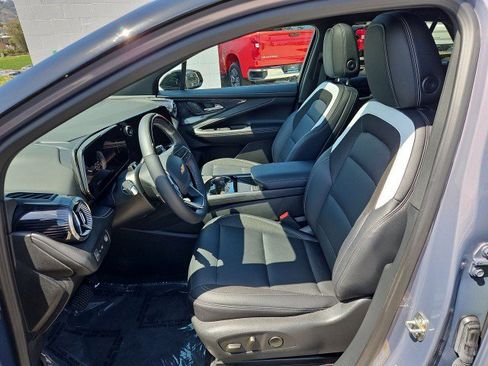 Used 2026 Chevrolet Blazer EV LT w/ Super Cruise Package FWD image 19