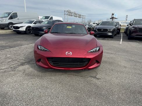 New 2026 MAZDA MX-5 Miata RF Grand Touring RWD image 2