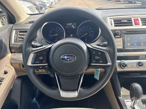 Used 2019 Subaru Outback 2.5i image 15