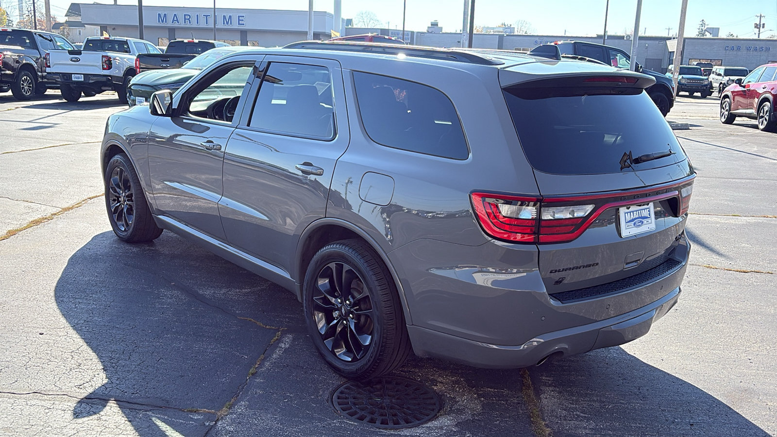 Used 2023 Dodge Durango R/T AWD/4WD image 5