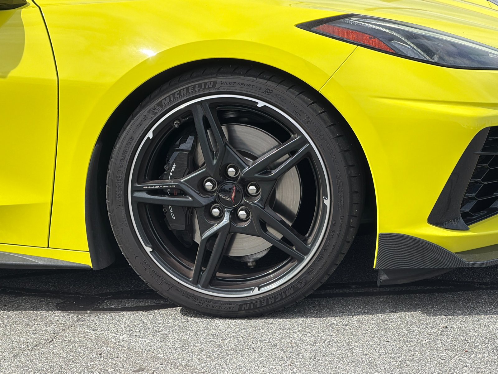 Used 2020 Chevrolet Corvette Stingray Premium Cpe w/ 3LT Preferred Equipment Group RWD image 35
