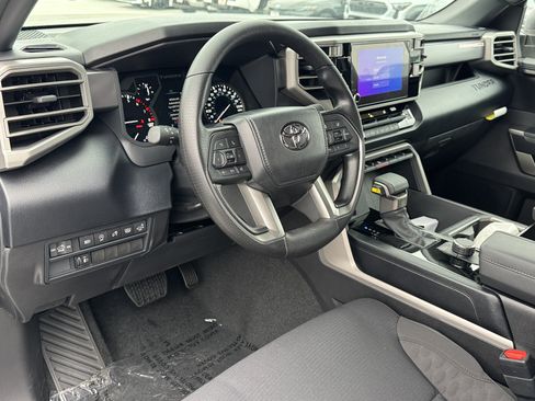 New 2026 Toyota Tundra SR5 w/ SR5 Convenience Package RWD image 16
