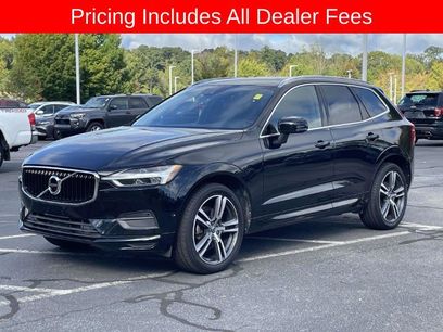 Used 2018 Volvo XC60 T5 Momentum w/ Vision Package