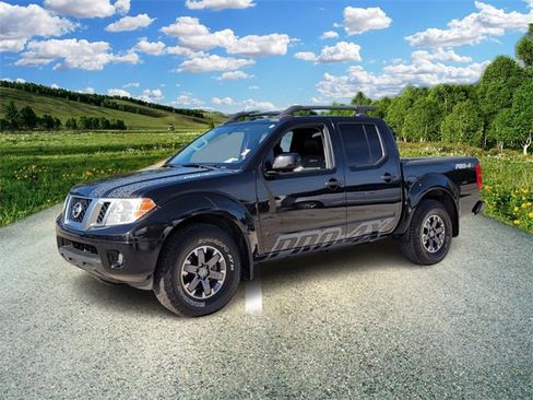 Used 2019 Nissan Frontier PRO-4X w/ Pro-4x Luxury Package image 2