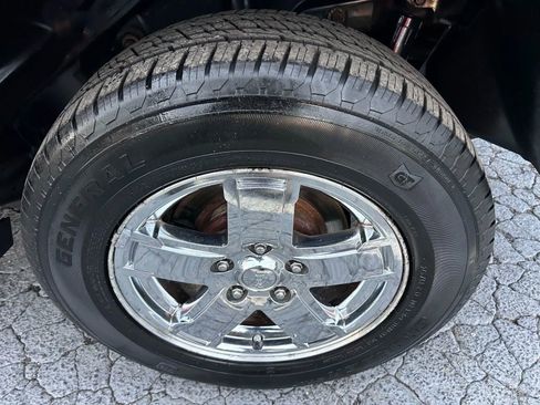 Used 2006 Jeep Grand Cherokee Overland w/ Skid Plate Group image 36