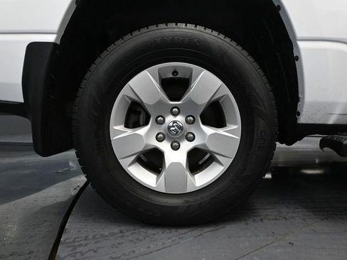 Used 2022 RAM 1500 Big Horn w/ Trailer Tow Group (B) AWD/4WD image 17