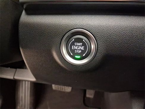 Certified 2025 GMC Terrain Elevation image 24