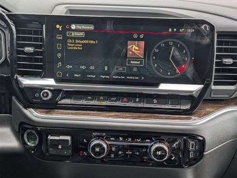 New 2026 GMC Sierra 1500 Elevation image 15