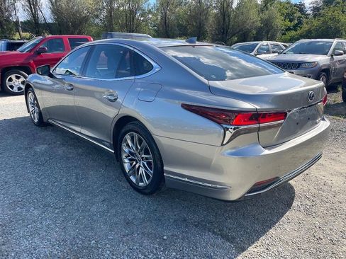 Used 2018 Lexus LS 500h AWD image 7