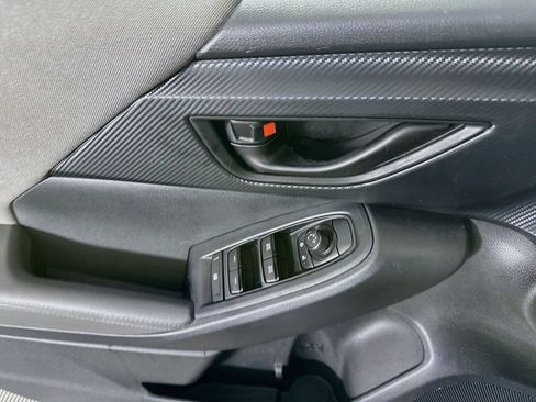 Certified 2024 Subaru Crosstrek 2.0i Premium w/ Crosstrek Mirror Package AWD/4WD image 22