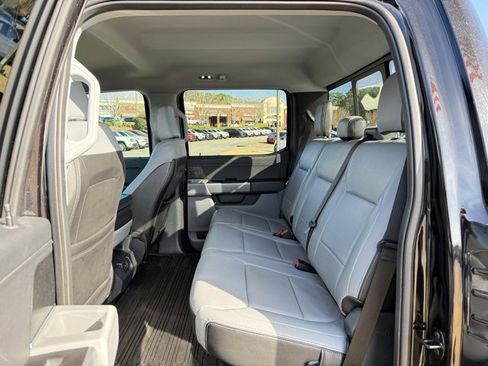 Used 2022 Ford F150 XLT w/ Equipment Group 302A High image 26