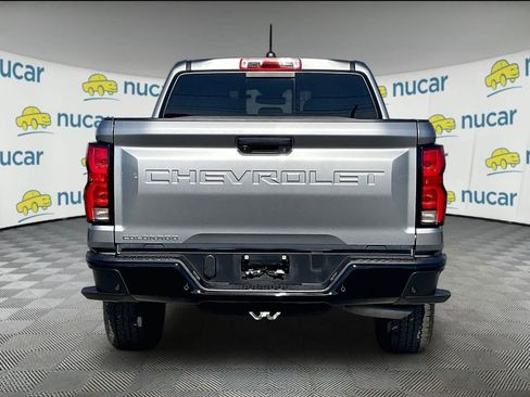 Used 2024 Chevrolet Colorado Z71 w/ Z71 Convenience Package 2 image 5
