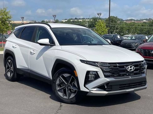 Used 2026 Hyundai Tucson SEL FWD image 1