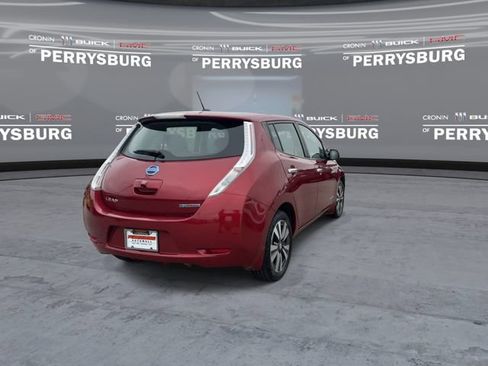 Used 2015 Nissan Leaf FWD image 7