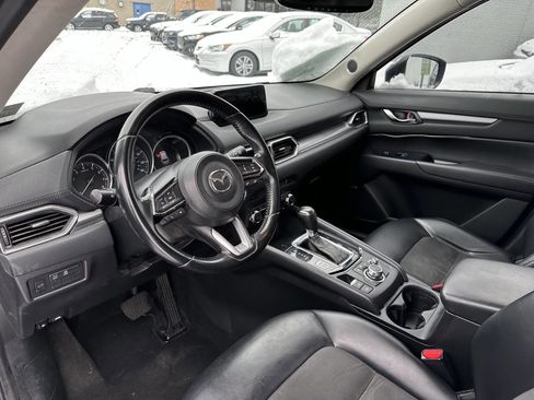 Used 2018 MAZDA CX-5 Touring w/ Preferred Equipment Package image 9