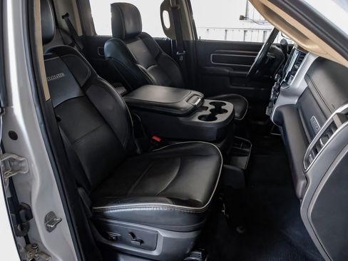 Used 2022 RAM 3500 Laramie w/ Chrome Appearance Group image 32