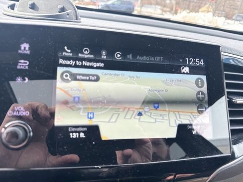 Used 2022 Honda Pilot TrailSport image 11