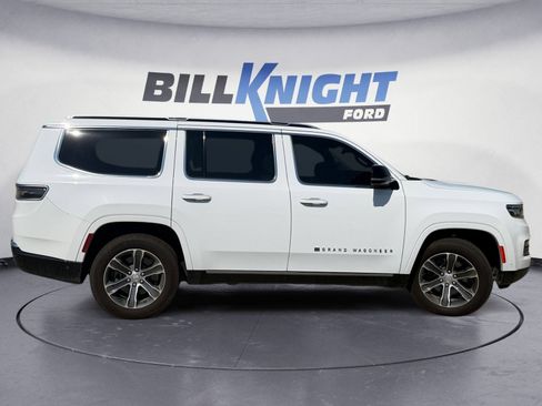 Used 2023 Jeep Grand Wagoneer 4WD image 6