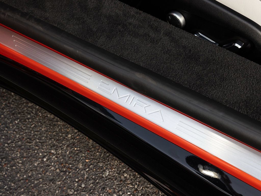 Used 2025 Lotus Emira RWD image 27