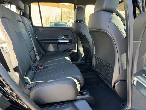 New 2025 Mercedes-Benz GLB 250 image 15