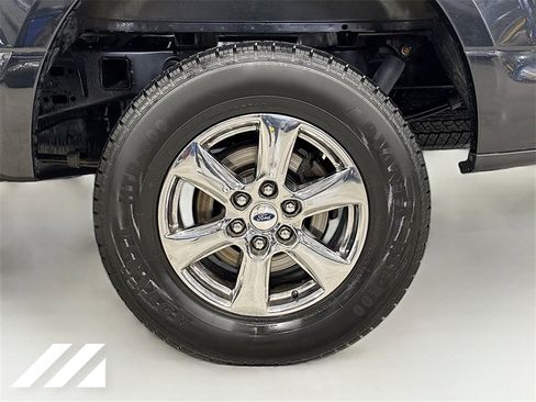 Used 2019 Ford F150 XLT w/ Equipment Group 302A Luxury image 29