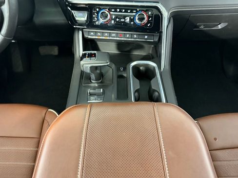 Used 2024 GMC Sierra 1500 Denali Ultimate image 16