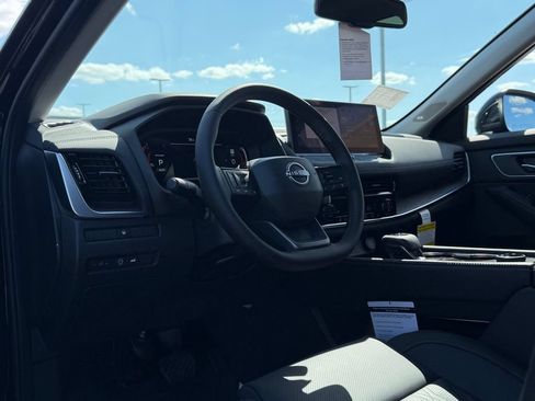 New 2026 Nissan Rogue Platinum AWD/4WD image 10