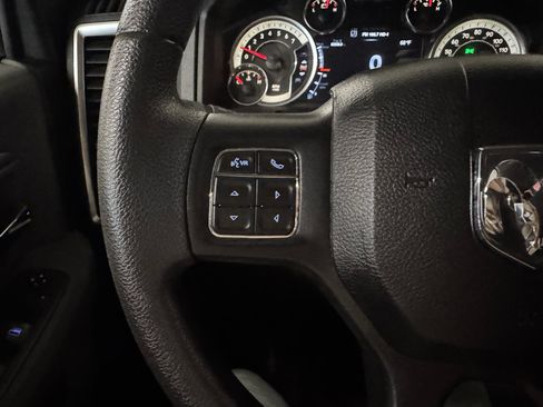 Used 2019 RAM 1500 Classic Warlock w/ Electronics Group image 20