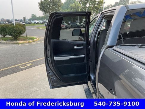 Used 2017 Toyota Tundra SR5 AWD/4WD image 16