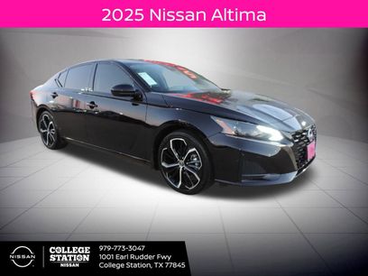 Used 2025 Nissan Altima 2.5 SR w/ SR Premium Package
