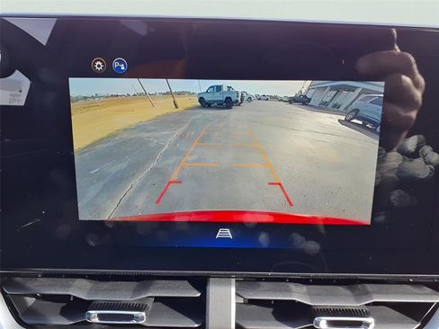 New 2026 Chevrolet Equinox LT image 21